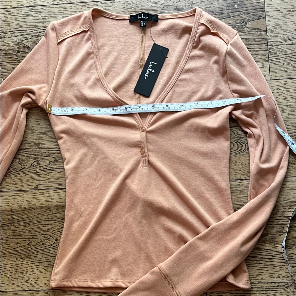 Lulu's Apricot V-Neck Long Sleeve Blouse